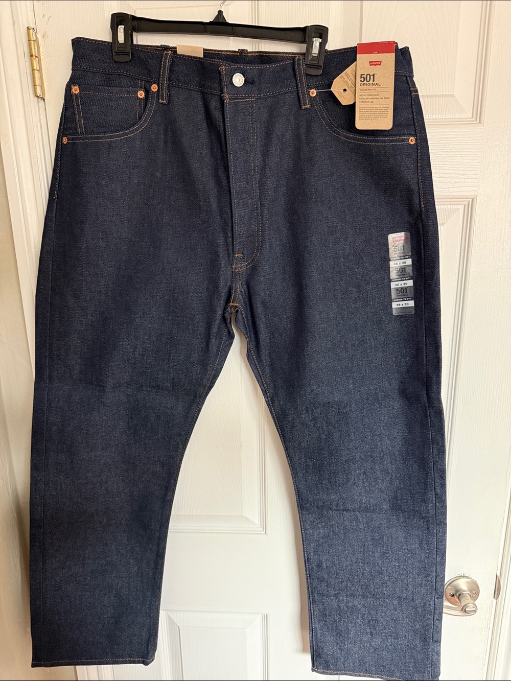 Levi's 501 38x30 Men's shrink to fit Straight leg Jeans in Dark Blue Denim NWT